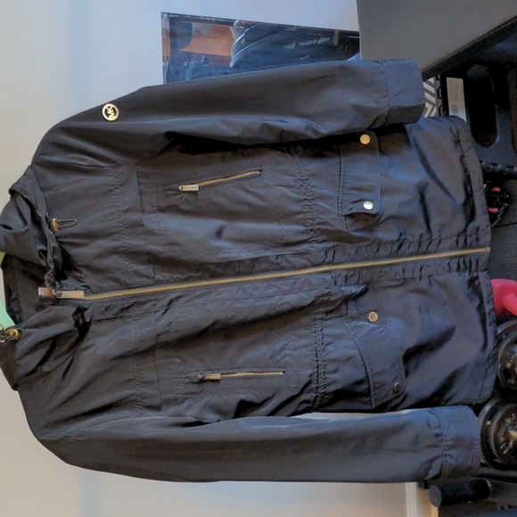 Michael Kors Jackets & Blazers - Michael Kors windbreaker/raincoat